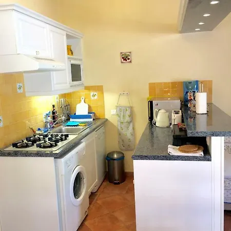 Le Coin De Jardin Apartment Saint-Raphaël
